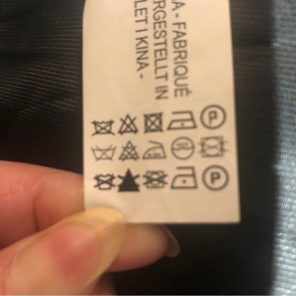 Zara Basic Collection Fuzzy Coat with Loop Hook Closures in Black & White Size S - Picture 11 of 16